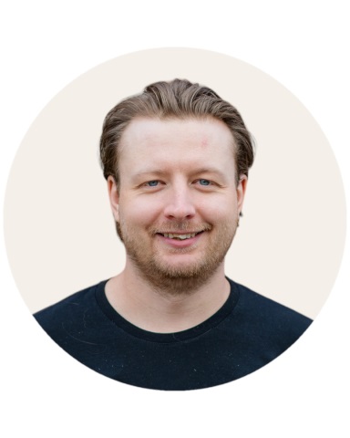 Viktor Öberg